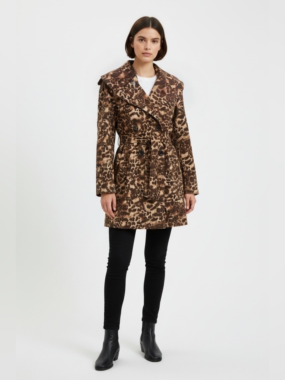 Ambition Leopard Print Belted Trench Coat
Size XL